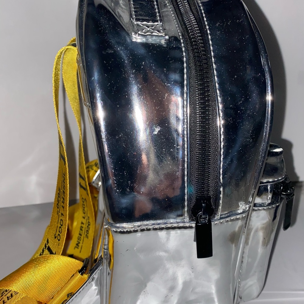Mini Backpack - Picture 4 of 4